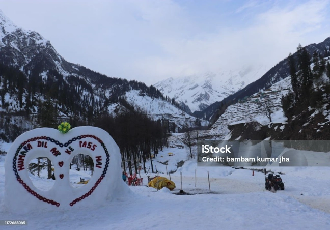 Himachal-Honeymoon-Package.png