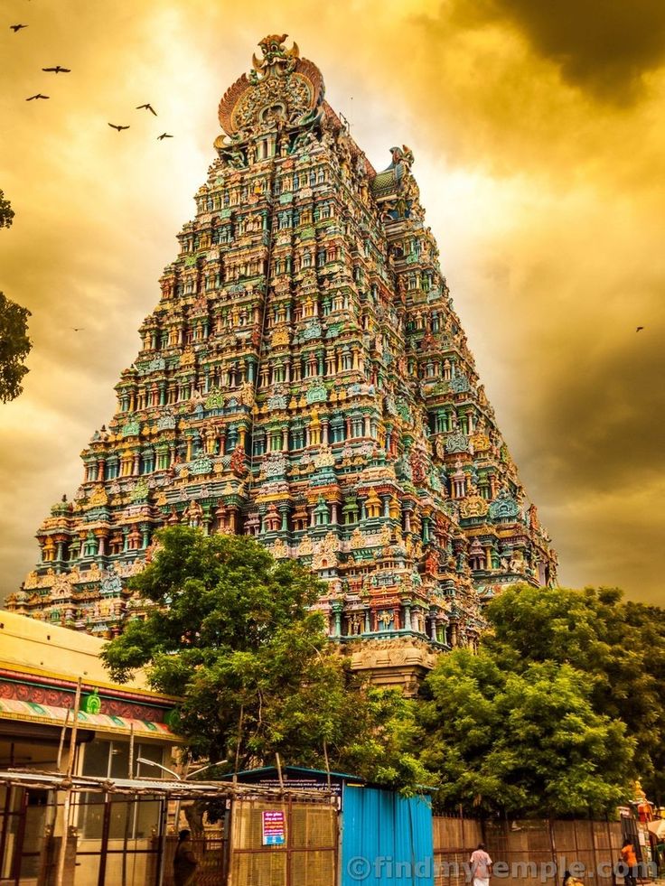 Arulmigu Meenakshi Sundareswarar Temple