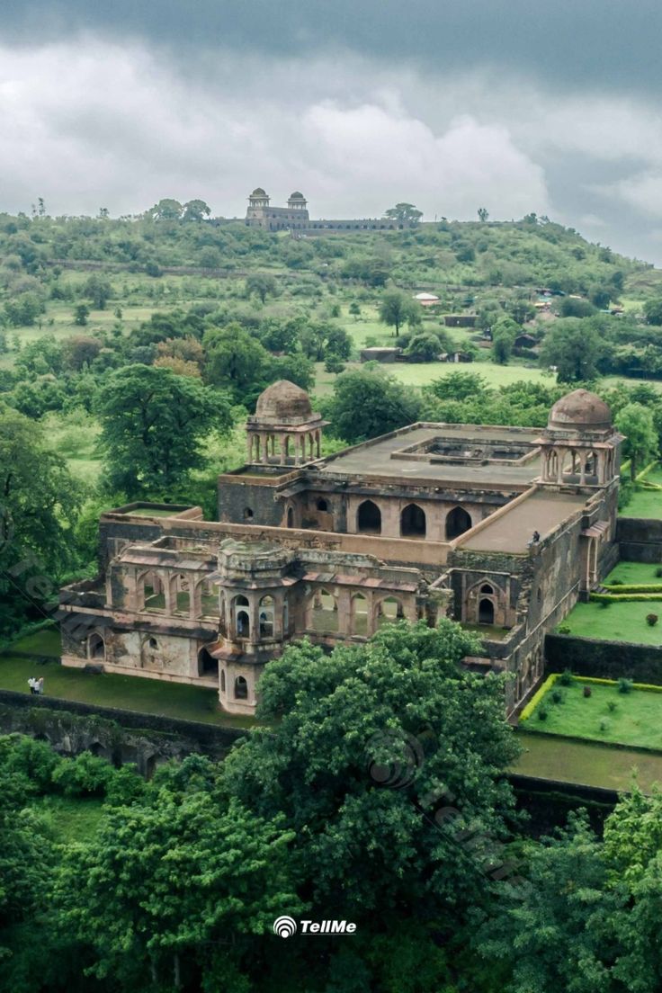 Mandavgarh Fort